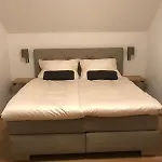 Riverside Apartamento